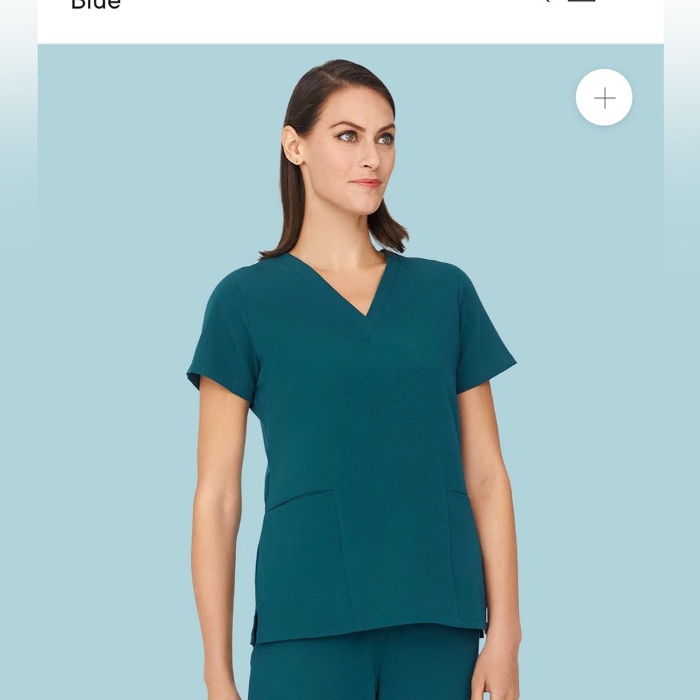 6 pocket Caribbean   V-Neck Women's scrub Top